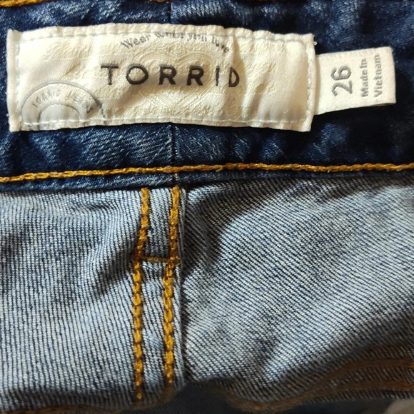 Torrid Skinny Distressed Denim Jeans Size 26 - Picture 3 of 5